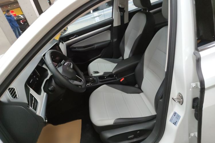 Used Volkswagen Bora 2024 200TSI DSG EnjoyDrive PRO Edition
