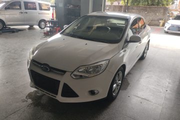 Used Ford Focus 2012 Sedan 1.6L Automatic Fashion Edition