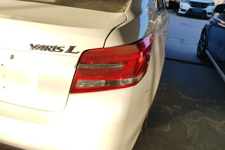 Used Toyota YARiS L 2019 1.5E CVT Dynamic Edition China VI compliant
