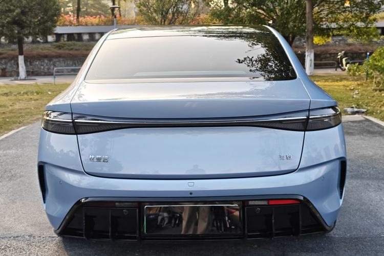 Used BYD Seal 2022 550 km Standard Range Rear-Wheel Drive Prestige Version
