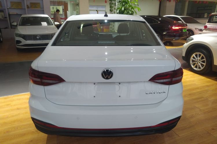 Used Volkswagen Lavida 2023 Revised 1.5L Automatic DeYi Edition
