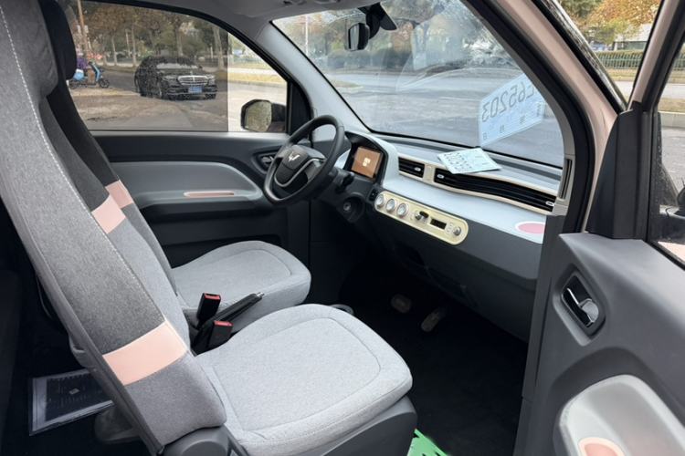 Used Wuling Hongguang MINIEV 2022 Macaron Premium Model – Lithium Iron Phosphate