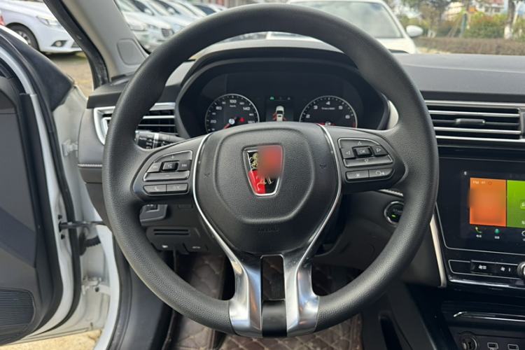 Used Roewe i5 2020 1.5L Automatic 4G Connected Linghao Edition
