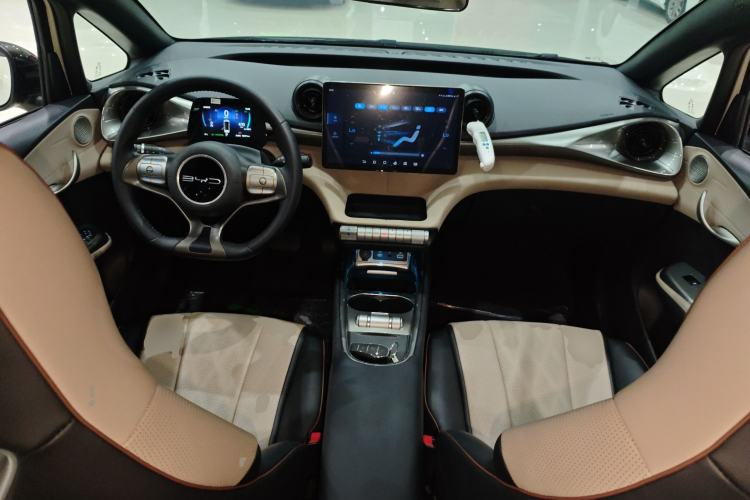 Used BYD Dolphin 2024 Honor Edition 420km Freedom Version
