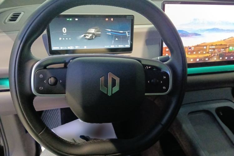 Used Leapmotor C16 2024 Range-Extended 200 Luxury Edition
