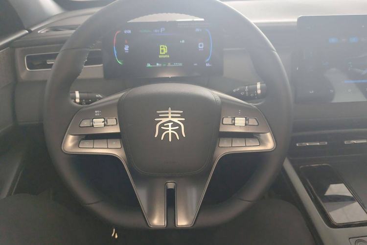 Used BYD Qin PLUS 2025 DM-i Smart Drive 55KM Leading Model
