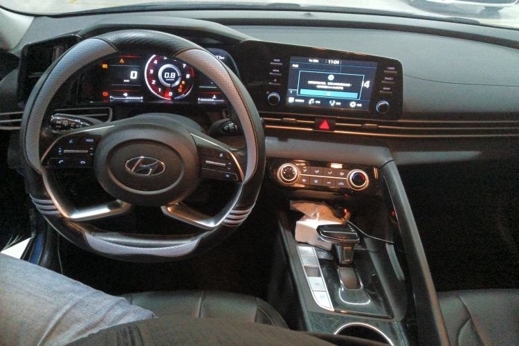 Used Hyundai Elantra 2021 1.5L CVT GLX Elite Edition
