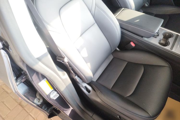 Used Tesla Model Y 2024 Rear-Wheel-Drive Version