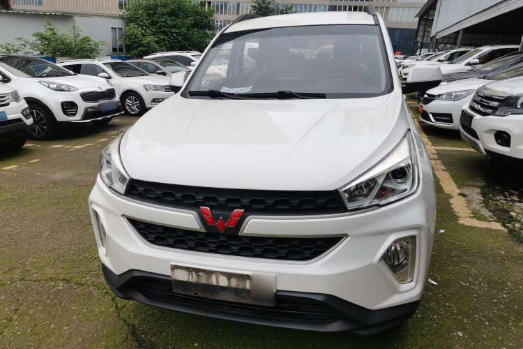 Used Wuling Hongguang S3 2018 1.5L Manual Comfort Model China V Standard
