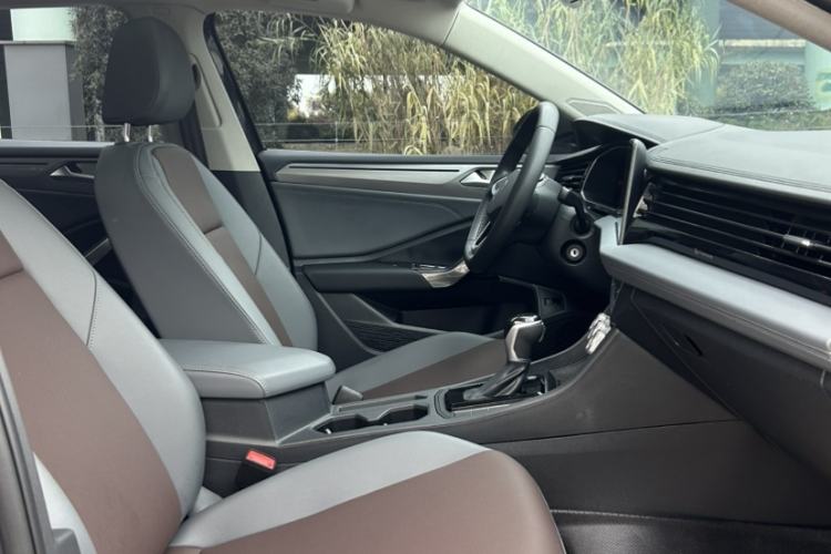 Used Volkswagen Sagitar 2023 300TSI DSG Flyover Edition
