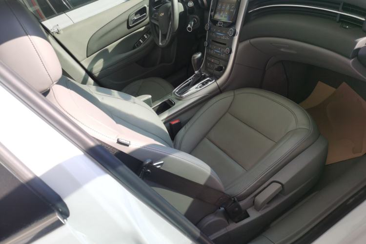 Used Chevrolet Malibu 2014 2.0L Automatic Luxury Edition
