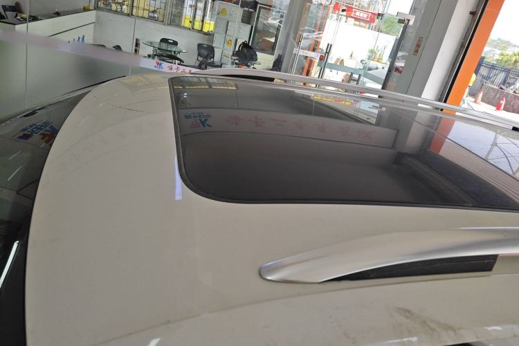 Used Volkswagen Tiguan L 2021 330TSI Automatic Two-Wheel Drive Smart Edition
