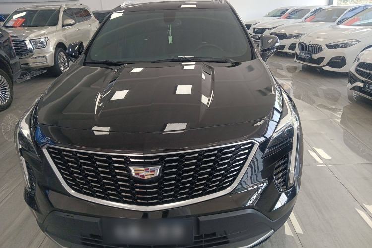 Used Cadillac XT4 2021 28T Two-Wheel Drive Leading Version
