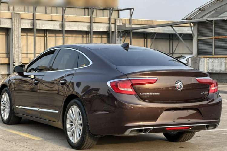 Used Buick LaCrosse 2018 28T Elite Edition
