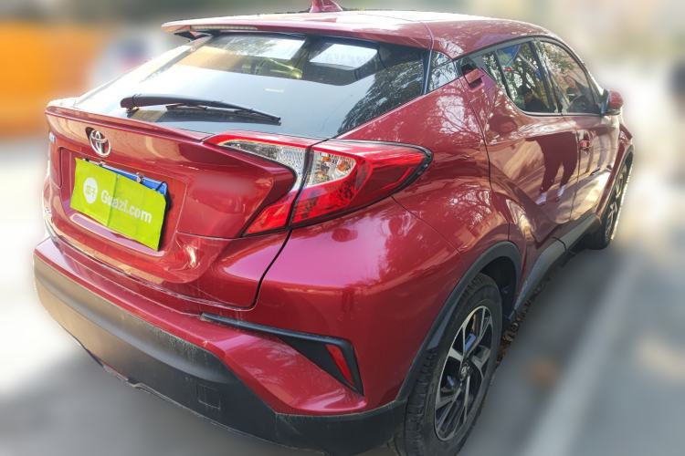 Used Toyota C-HR 2018 2.0L Leading with Sunroof China V Standard
