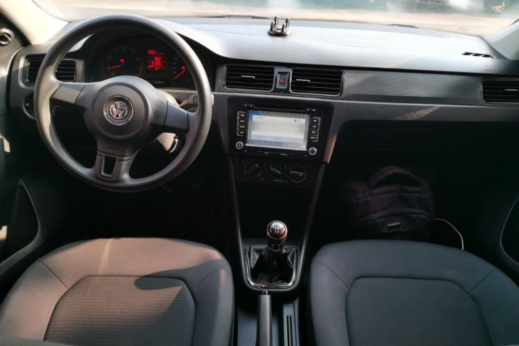 Used Volkswagen Santana 2013 1.4L Manual Fashion Edition
