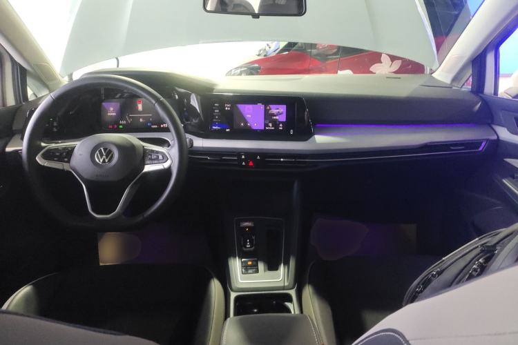 Used Volkswagen Golf 2023 Facelift 280TSI DSG Pro
