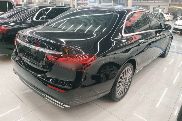 Used Mercedes-Benz E-Class 2022 Second Facelift E 300 L Fashion Edition
