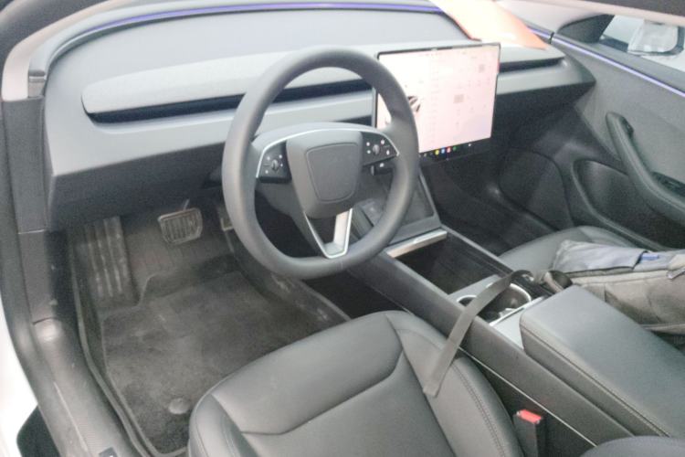 Used Tesla Model 3 2025 Rear-Wheel-Drive Version