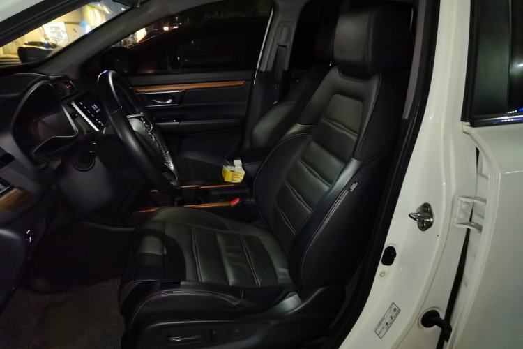 Used Honda CR-V 2017 240TURBO CVT Front-Wheel Drive Fashion Edition