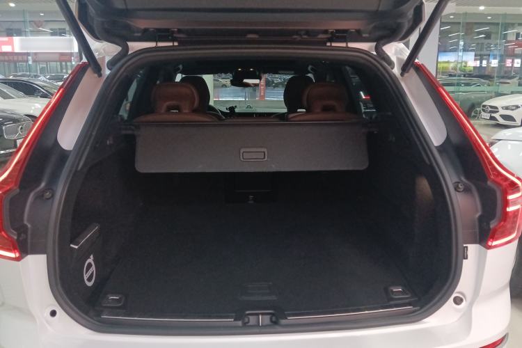 Used Volvo XC60 2021 T5 4x4 Smart Luxury Edition
