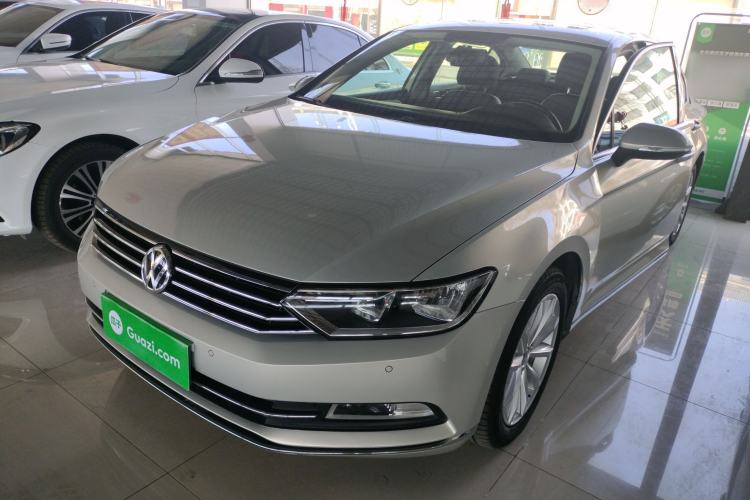 Used Volkswagen Magotan 2017 330TSI DSG Leading Model