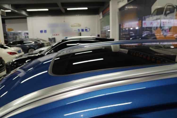 Used Volvo XC60 2019 T5 4x4 Smart & Dynamic Sport Edition China VI Standard
