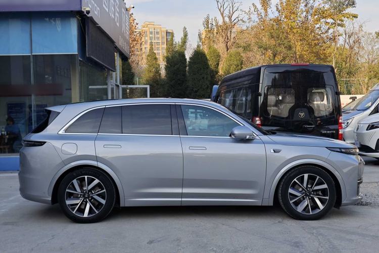 Used Li Auto L7 2023 Pro Model
