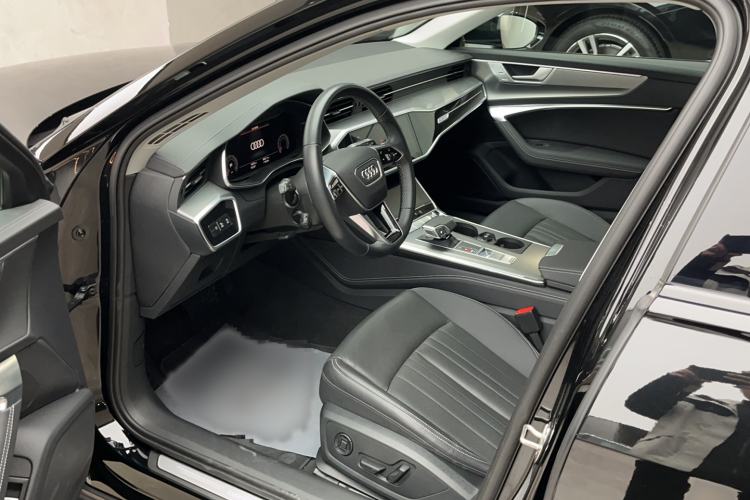 Used Audi A6 (Import) 2024 allroad quattro 55 TFSI Prestige Off-Road Model