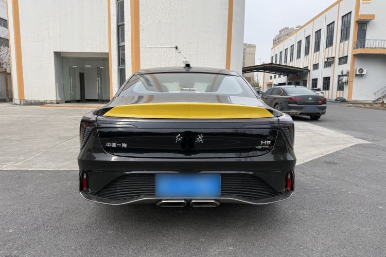 Used Hongqi H6 2025 2.0T ZhiShang Version
