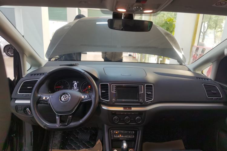 Used Volkswagen Sharan 2018 Revised Version 380TSI Comfort Edition 7-Seater
