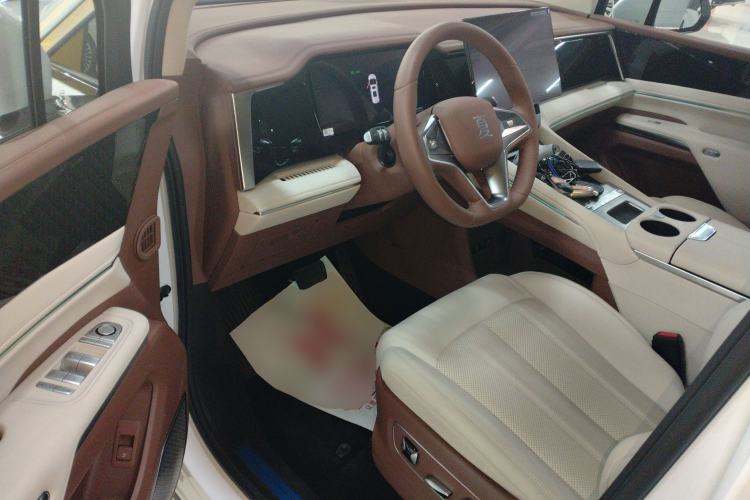 Used BYD Xia 2025 DM-i 1.5T 180km Beyond Edition
