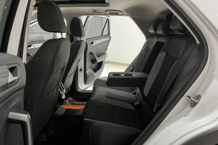 Used Volkswagen T-ROC 2022 280TSI DSG Two-Wheel Drive Elite PLUS
