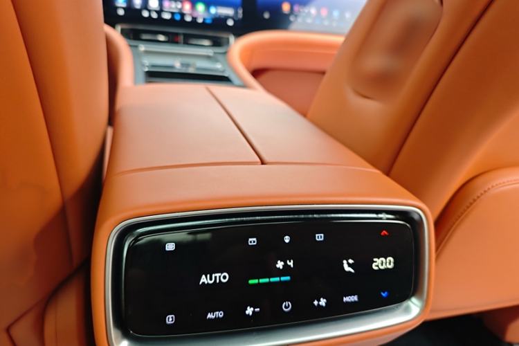 Used Hima AITO M9 2024 All-Electric Ultra Version 100 kWh 6-Seater Model
