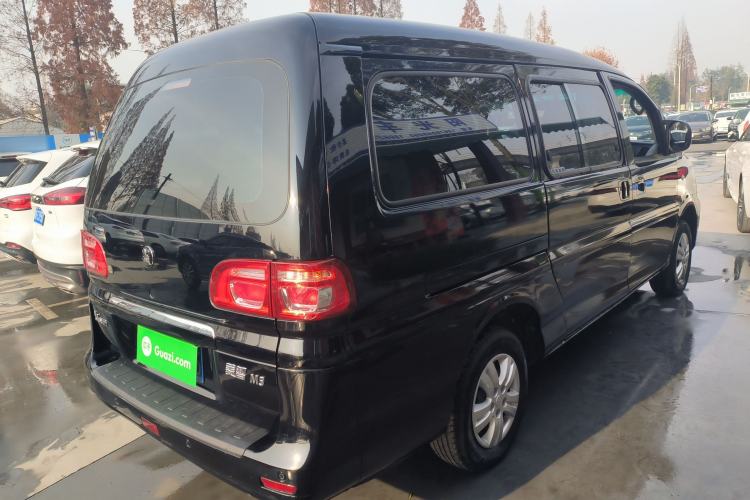 Used FORTHING Lingzhi 2023 M5L 1.6L Base Model 7 Seats

