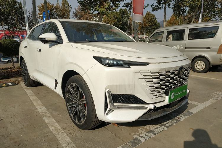 Used Changan UNI-K iDD 2024 ZhiDian iDD 1.5T 135km Smart Leading Model