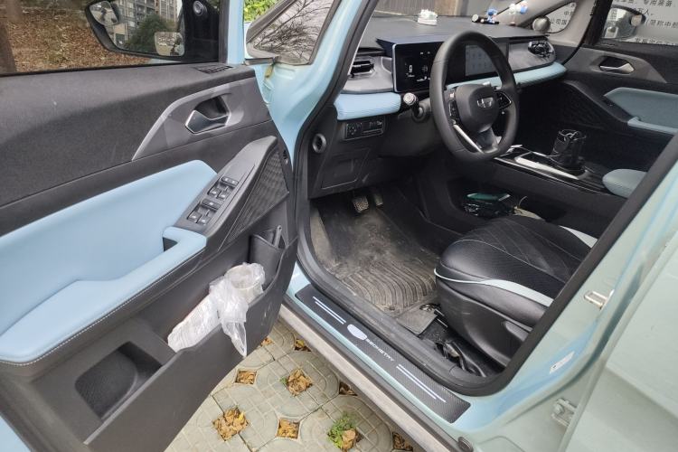 Used Geometry E Firefly 2024 301km Starlight