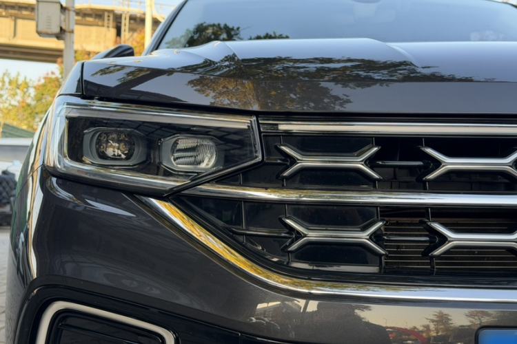 Used Volkswagen Tayron 2023 330TSI Two-Wheel-Drive Luxury Plus Advanced Version