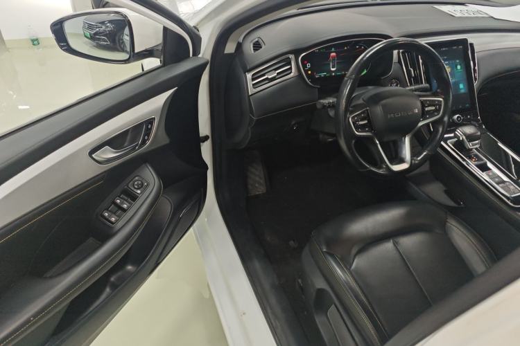 Used Roewe i6 MAX New Energy 2022 EV 600 Grand Touring Edition with Skyroof
