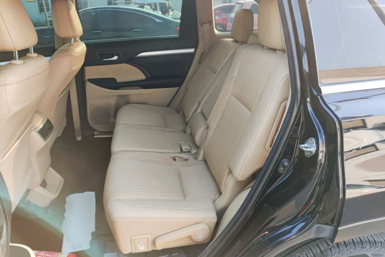 Used Toyota Highlander 2015 2.0T Four-Wheel Drive Elite Edition 7-Seater