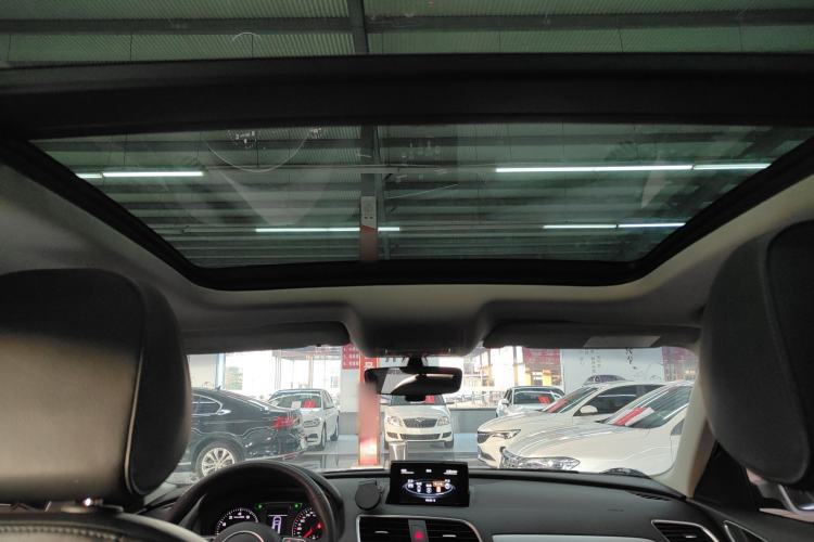 Used Audi Q3 2018 30th Anniversary Edition 30 TFSI Fashion Model
