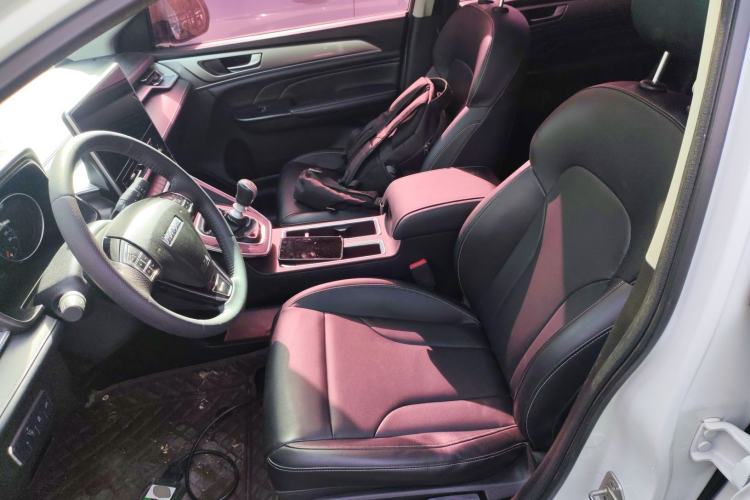 Used Haval M6 2021 PLUS 1.5T Manual Luxury Smart Connectivity Model
