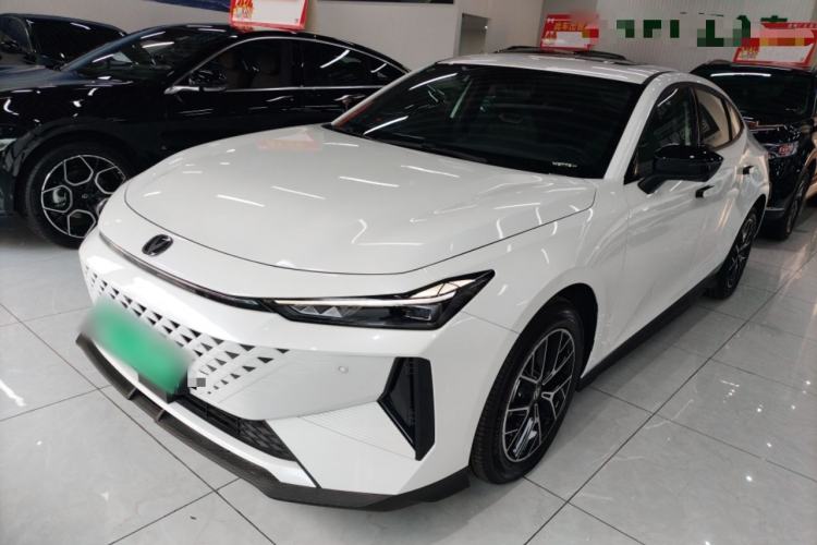 Used Changan UNI-V iDD 2024 Blue Whale Smart Electric iDD 136km Smart & Fun Model