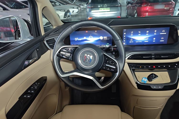 Used Buick GL8 New Energy 2025 Lu Shang Luxury Edition 7-Seater
