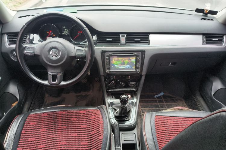 Used Volkswagen Bora 2015 Zhuihui Edition 1.6L Manual Comfort Model