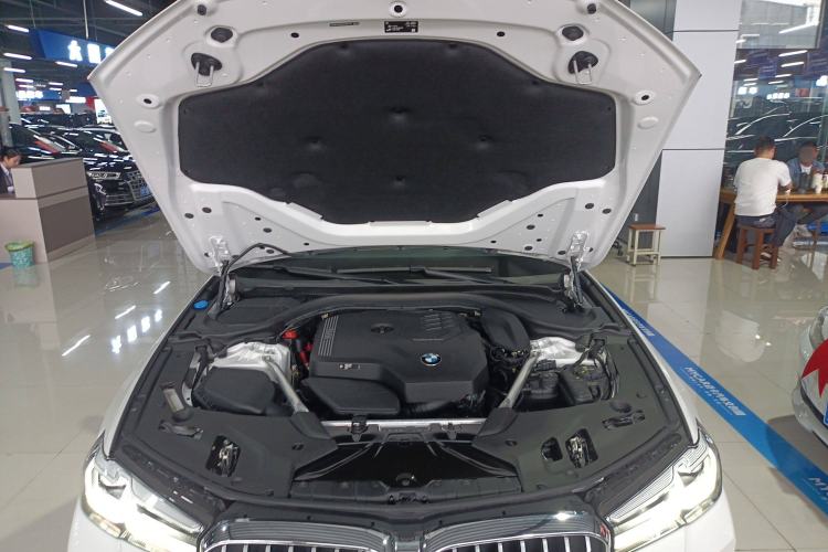 Used BMW 5 Series 2023 Restyled 530Li Leading Edition M Sport Package