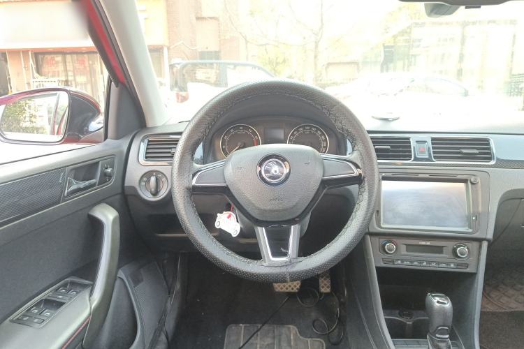 Used Skoda Rapid Spaceback 2016 1.6L Automatic Smart Drive Edition