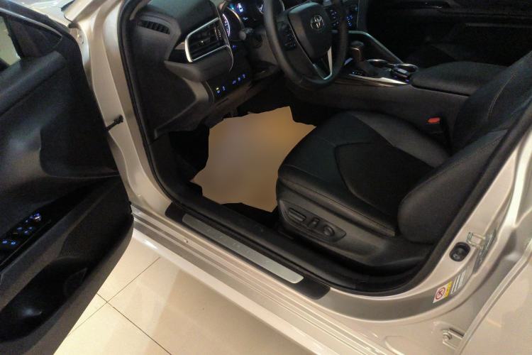 Used Toyota Camry 2018 2.0G Luxury Edition