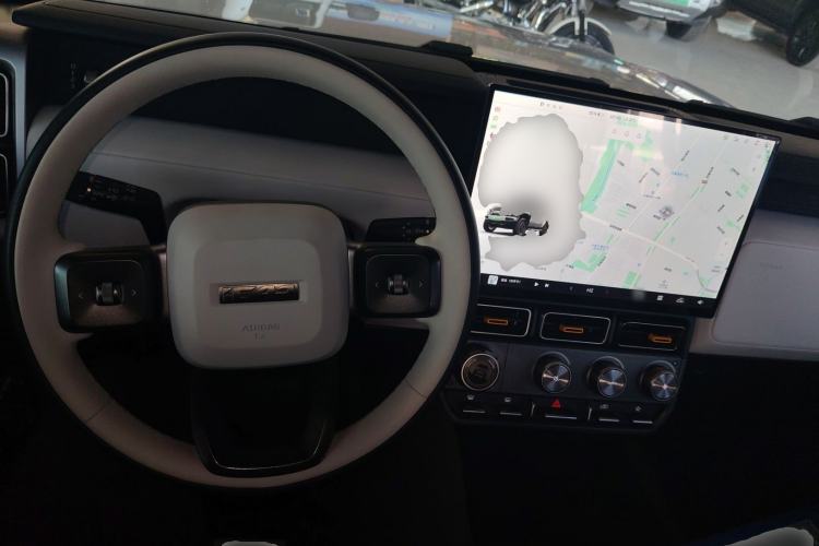 Used  V23 2025 401 Two-Wheel Drive Intelligent Driving Version