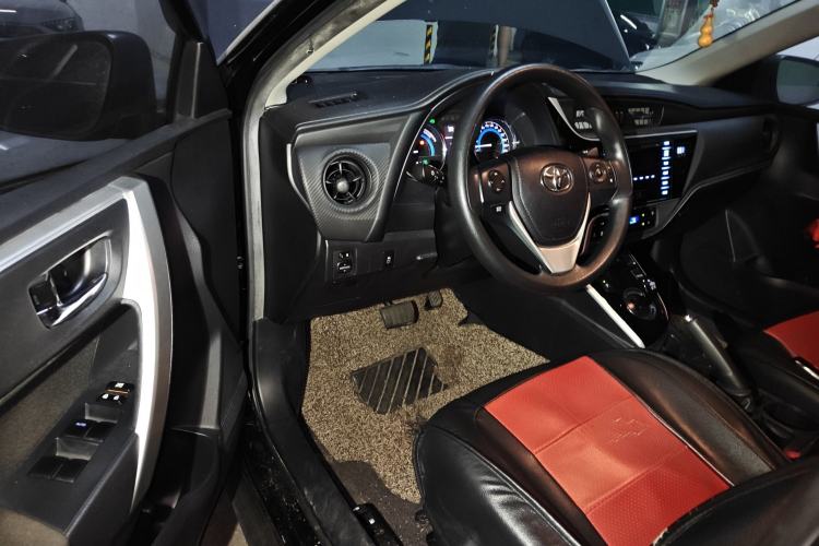 Used Toyota Levin 2017 Revised Dual-Engine 1.8H GS E-CVT Elite Sunroof Version China VI Standard
